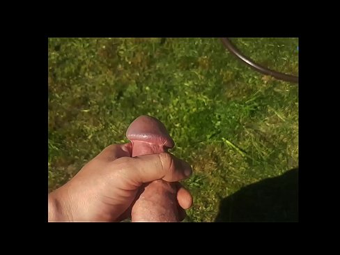 ❤️ Hot hottie si fa scopare la figa rosa e sborra con uno squirt in un giardino estivo ❤❌ Video di sessoal it.bassaniluigi.ru ❌❤