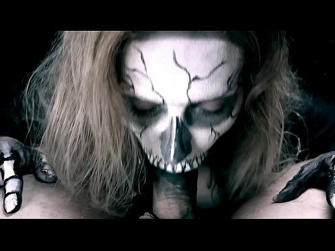 ❤️ Ragazza demone che succhia il cazzo con la sua bocca nera e ingoia lo sperma ❤❌ Video di sessoal it.bassaniluigi.ru ❌❤