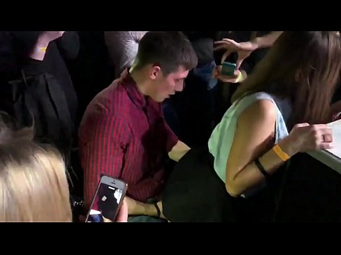 ❤️ Sesso reale in un nightclub russo. Ragazza russa di 18 anni nell'ano e nella vagina scopata in un nightclub ❤❌ Video di sessoal it.bassaniluigi.ru ❌❤